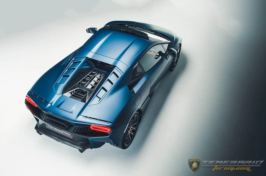 lamborghini-temerario-studio-rear copy.webp