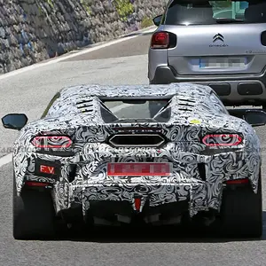 2025-Lamborghini-Temerario-718-9.webp