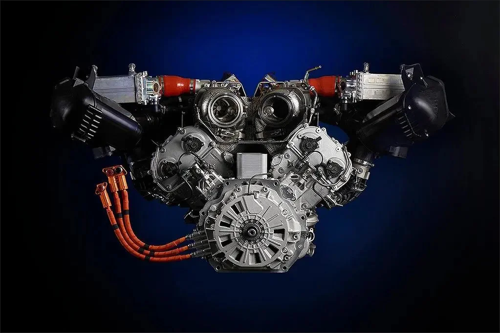 lamborghini-lb634_v8_engine-1-h6vf.webp