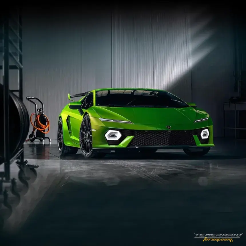 new-lamborghini-temerario-supercar-digitally-drops-camo-looks-like-a-futuristic-huracan-thumb...webp